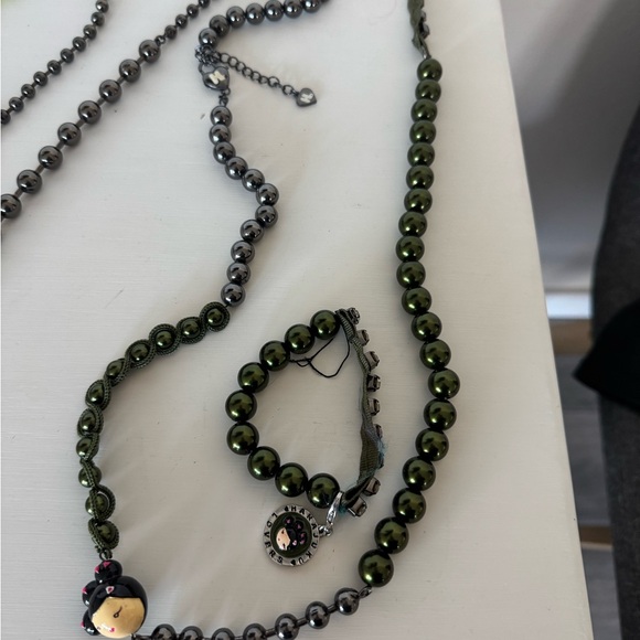 Mixed Beaded Necklace Collection with Gold Shell Pendant - Picture 2 of 5